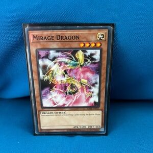 Yu-Gi-Oh Card Mirage Dragon Card Light Type Monster 1996